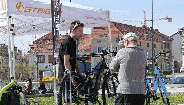 Un Large Choix De Vélos électriques Pour Femmes à Commander En Ligne Sur La Cyclerie Des Alpes